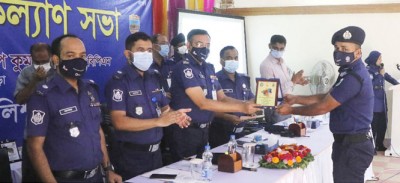 গাবতলী মডেল থানার এসআই শামীম (নিঃ) বগুড়া জেলার শ্রেষ্ঠ সাব-ইন্সপেক্টরে পুরস্কৃত গাবতলী মডেল থানার এসআই শামীম (নিঃ) বগুড়া জেলার শ্রেষ্ঠ সাব-ইন্সপেক্টরে পুরস্কৃত
